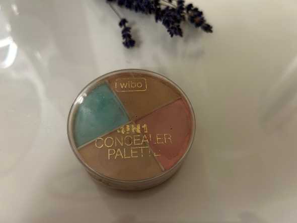 Color Correctors